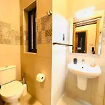 3 Bedrooms * סליאמה