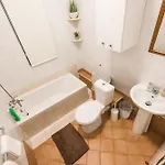 3 Bedrooms דירה