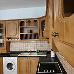 דירה 3 Bedrooms *